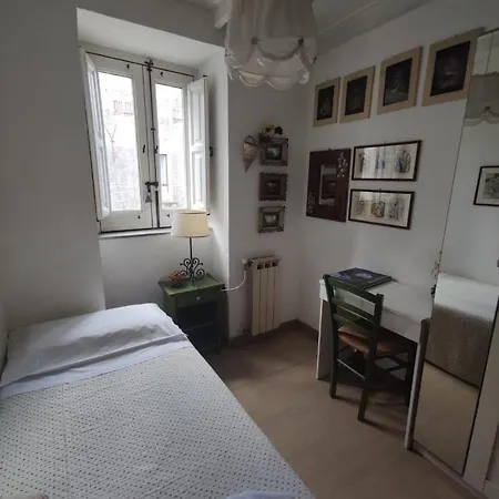 I Vespri Bed & Breakfast 2*