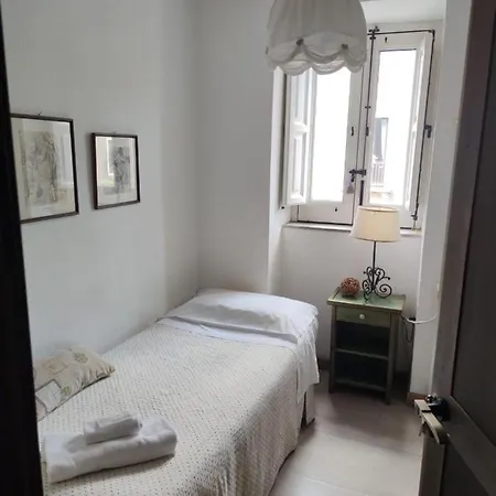 I Vespri Bed and breakfast 2*