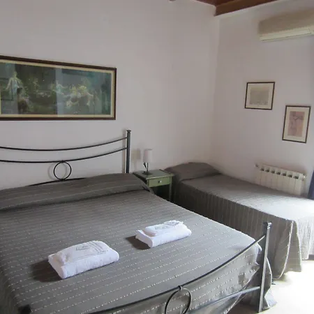 I Vespri Bed & Breakfast